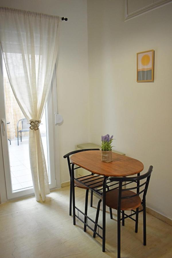 Olive - Happyhostgr - Downtown Apartment Volos Exteriör bild