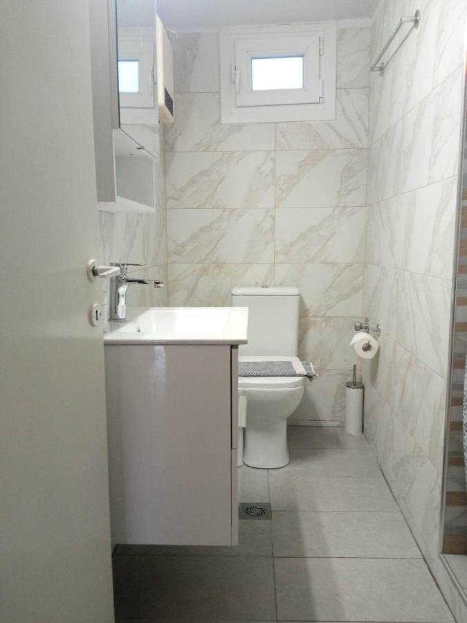 Olive - Happyhostgr - Downtown Apartment Volos Exteriör bild